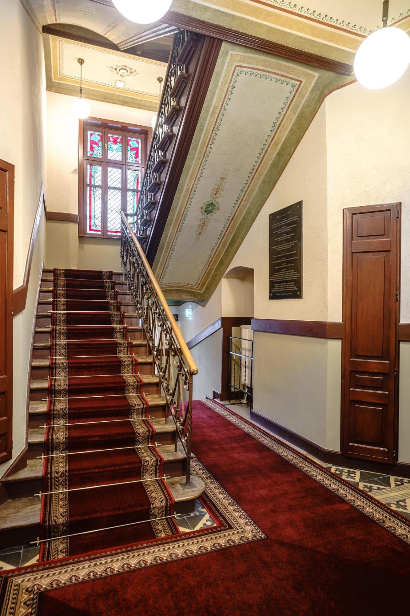 קרקוב Old Town Ac Apartments Main Raiway Station מראה חיצוני תמונה