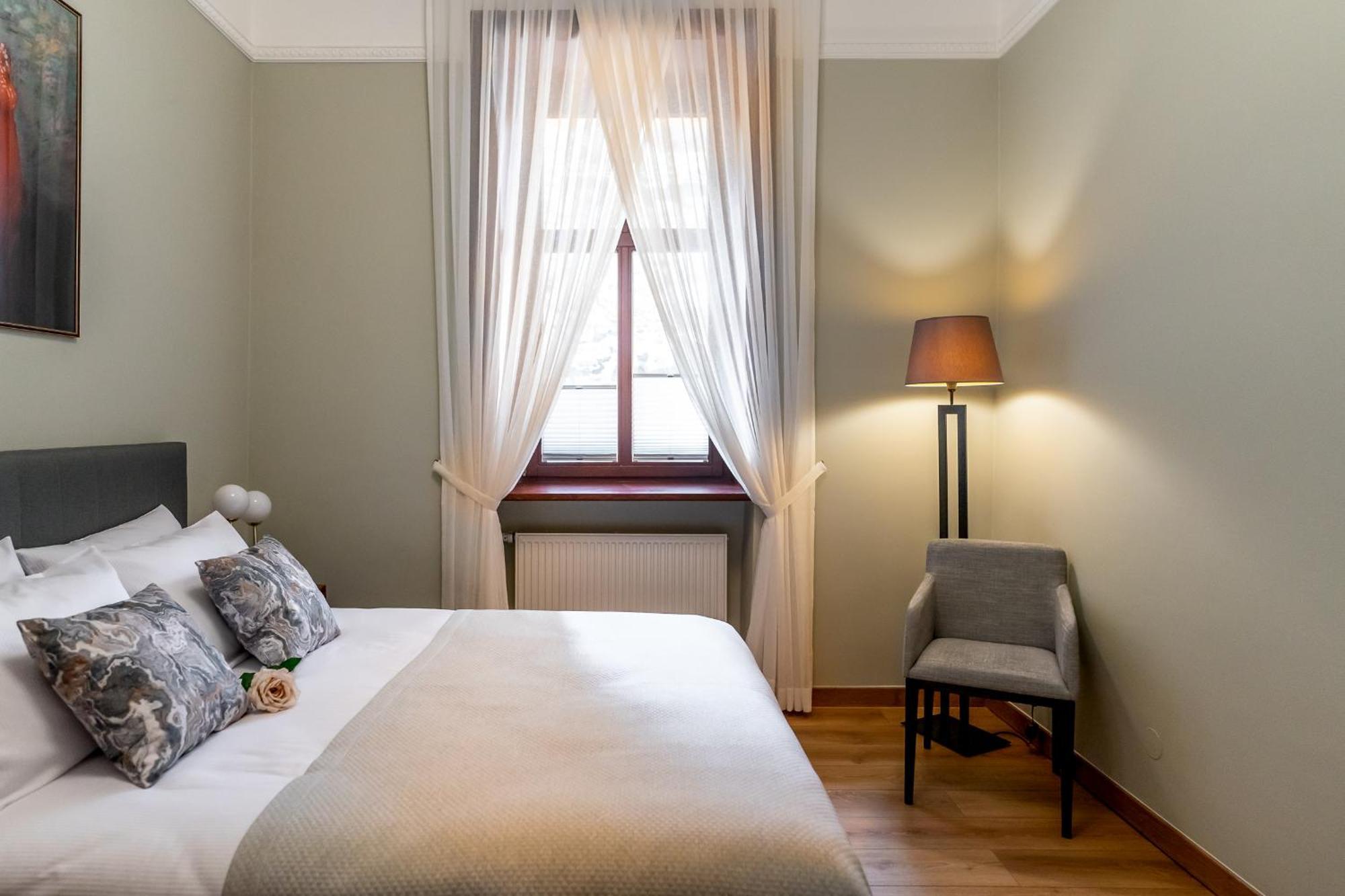 קרקוב Old Town Ac Apartments Main Raiway Station מראה חיצוני תמונה