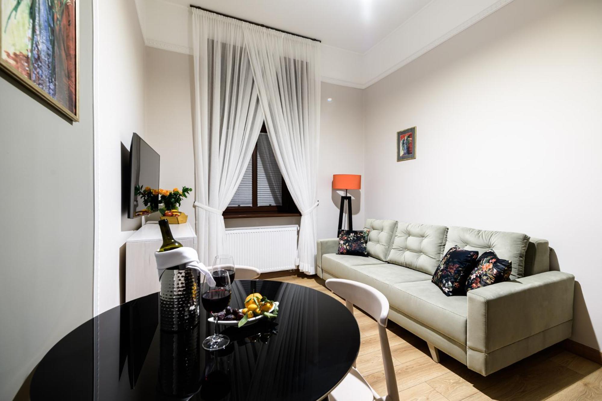 קרקוב Old Town Ac Apartments Main Raiway Station מראה חיצוני תמונה