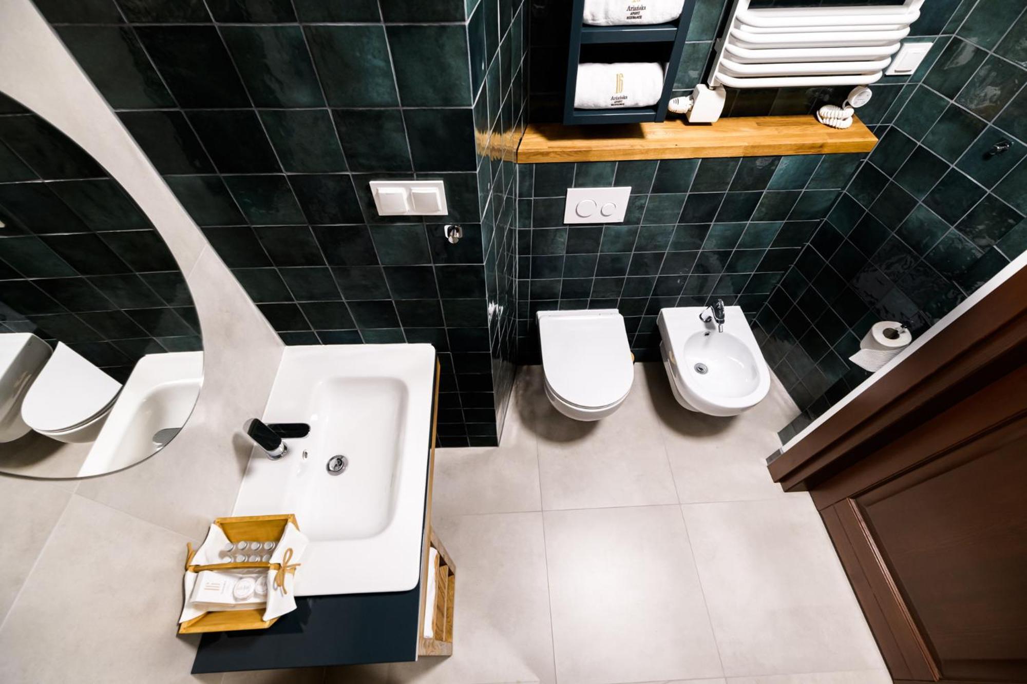 קרקוב Old Town Ac Apartments Main Raiway Station מראה חיצוני תמונה