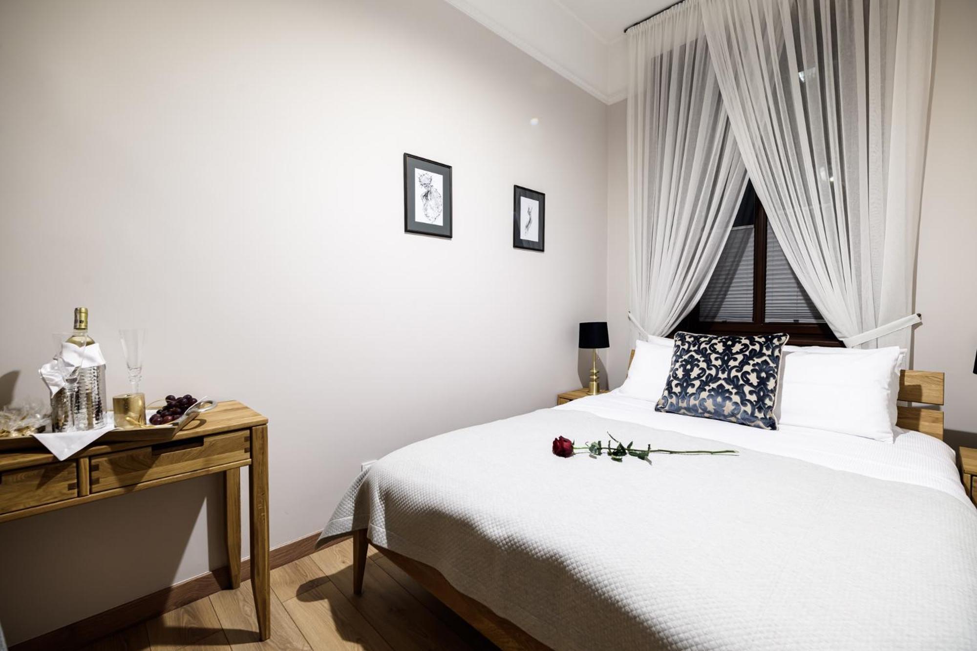 קרקוב Old Town Ac Apartments Main Raiway Station מראה חיצוני תמונה
